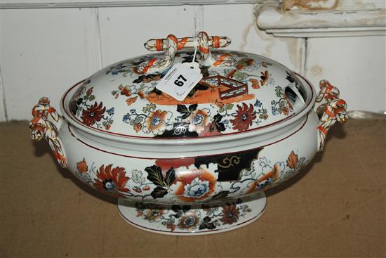 Staffordshire two handled soup tureen, ladle and cover(-)